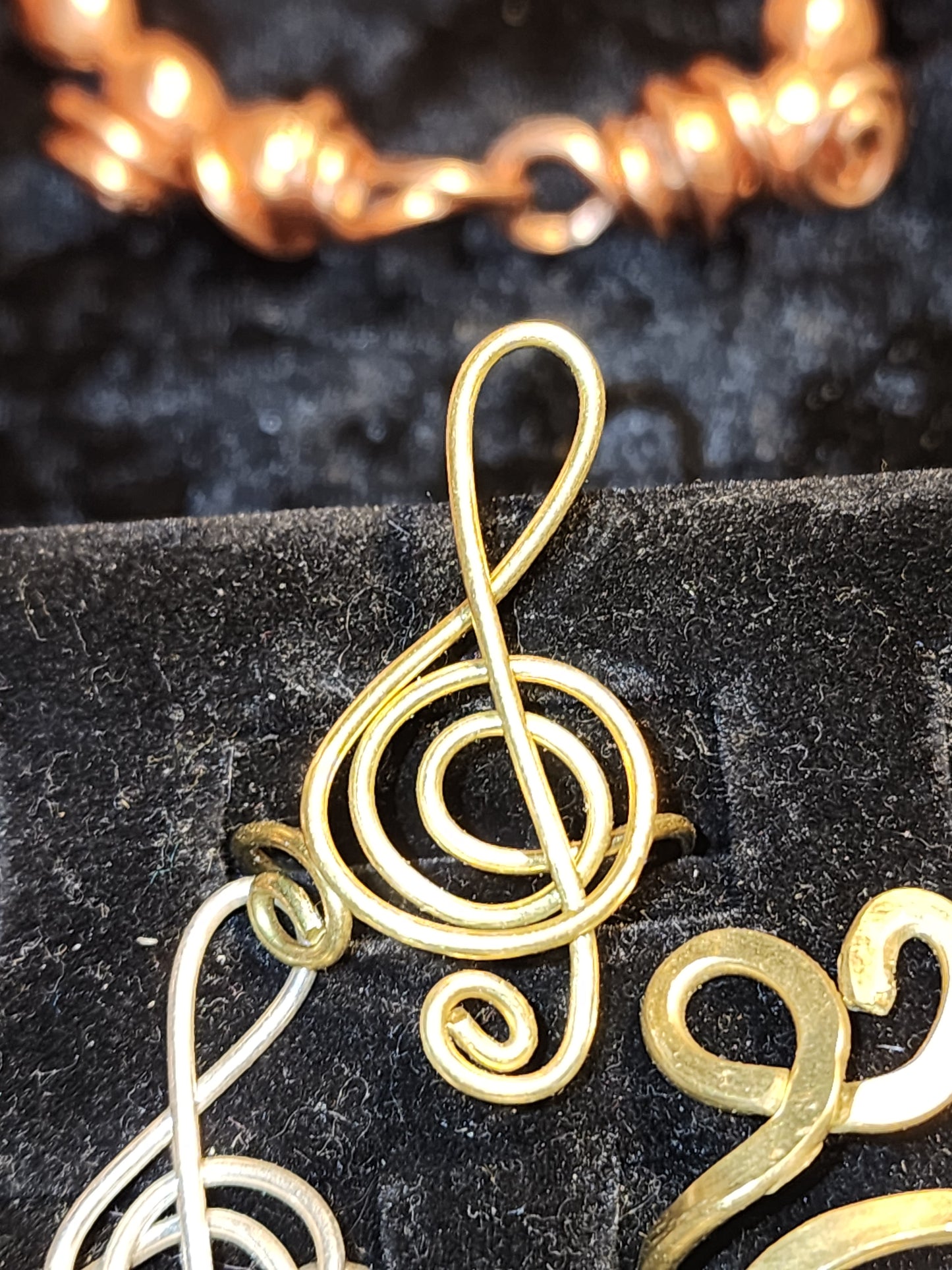 Music Brass Ring (Treble Cleff)