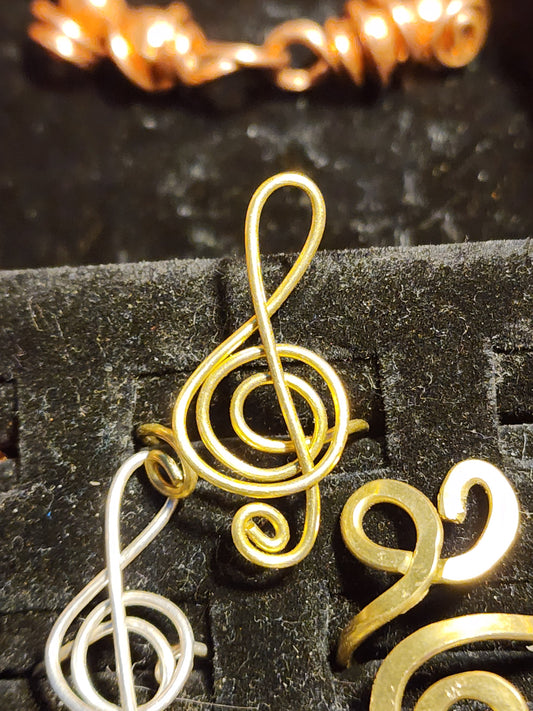 Music Brass Ring (Treble Cleff)