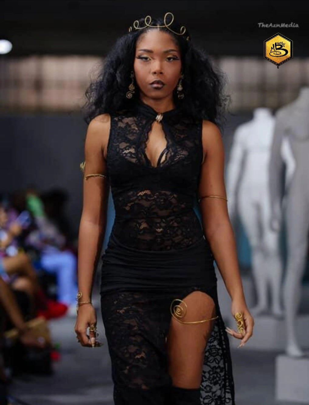 Queen Tings Crown in Brass